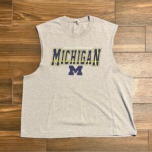 Vintage Gray Michigan Wolverines Sleeveless‎ T-shirt